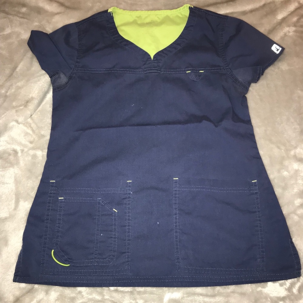 Scrub top
